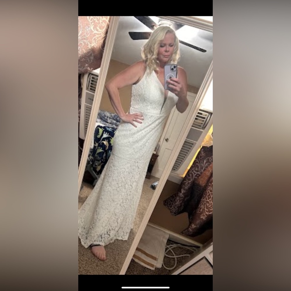 Ever pretty dress